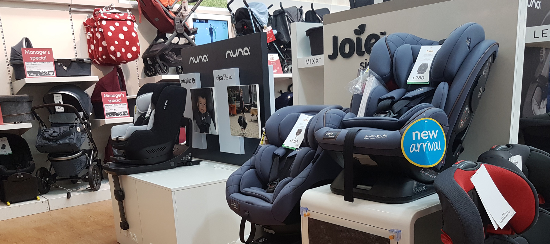 Joie & Nuna – Bespoke Retail displays